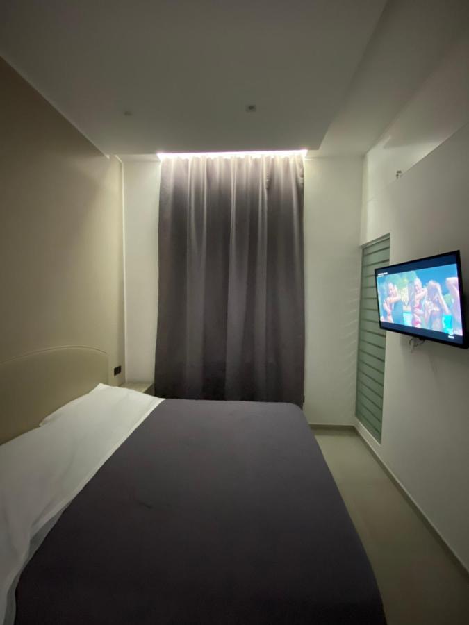 Room25Mq Cercola Extérieur photo